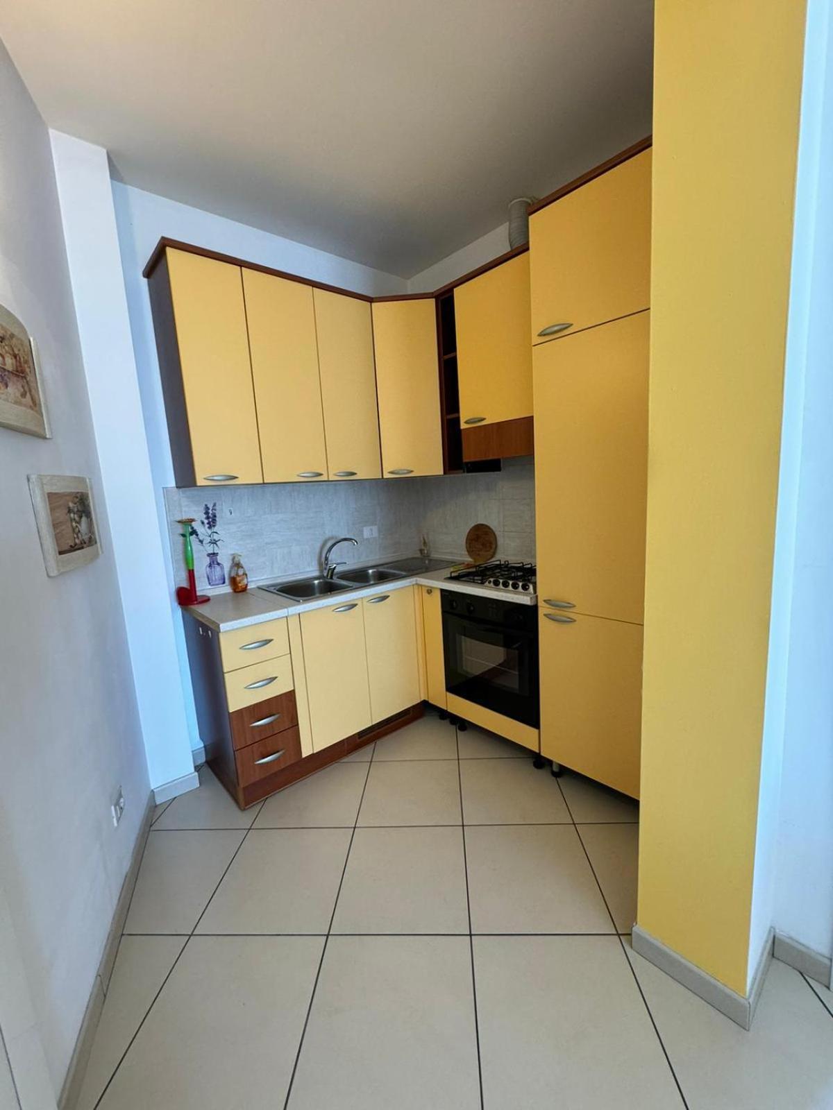 La Casa Di Glenda Ospedale Apartment Terni Bagian luar foto