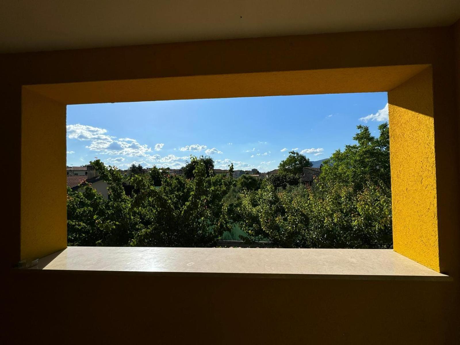 La Casa Di Glenda Ospedale Apartment Terni Bagian luar foto